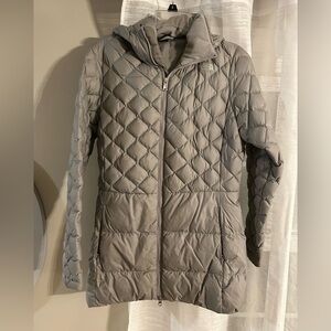 north face winter jacket light gray